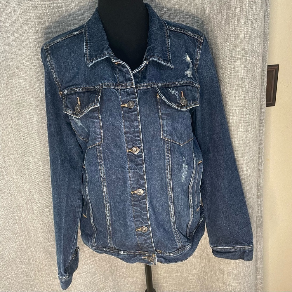 Melrose and Market Dark Wash Distressed Jean Jacket sz M